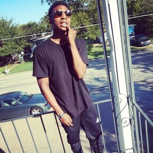 Meet your Posher, Victor